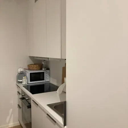 Cosy New Studio Apartment 25 Kvm In The Heart Of Tromsoe Exterior photo